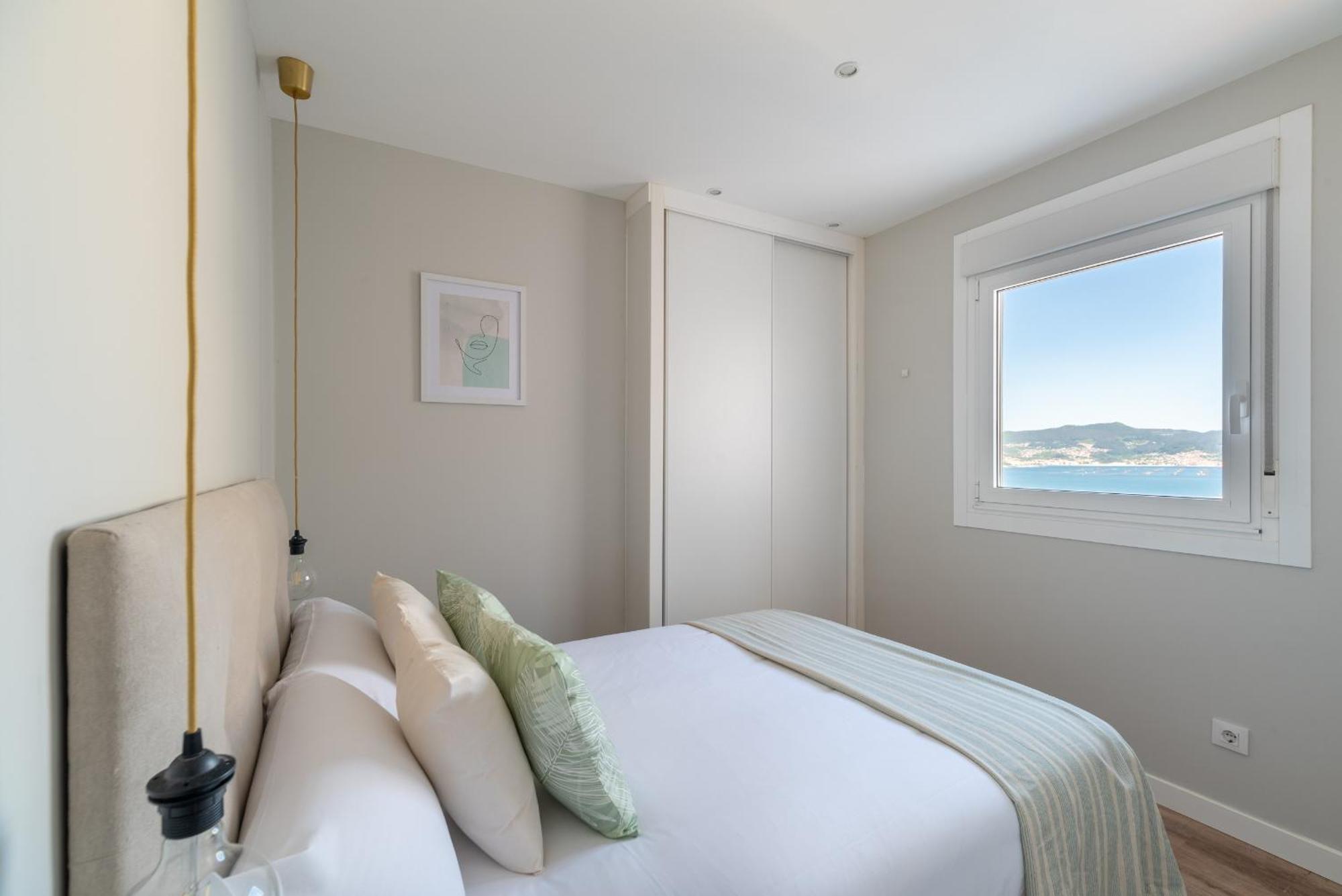 El Atico De La Ria Apartment Vigo Bagian luar foto